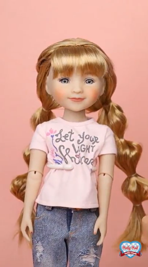 Pom-pom ponytails for dolls - photo
